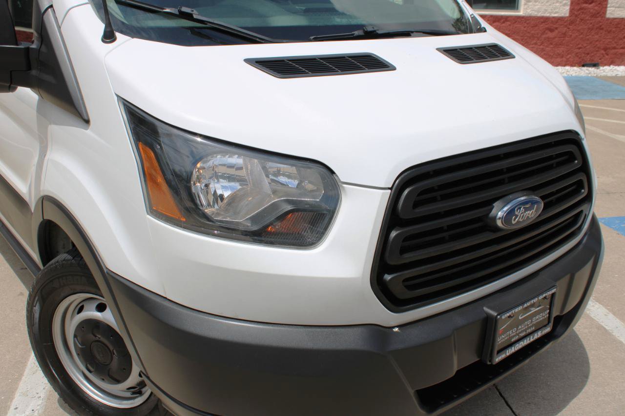 Used 2019 Ford Transit 150 130 Low Roof RWD image 18