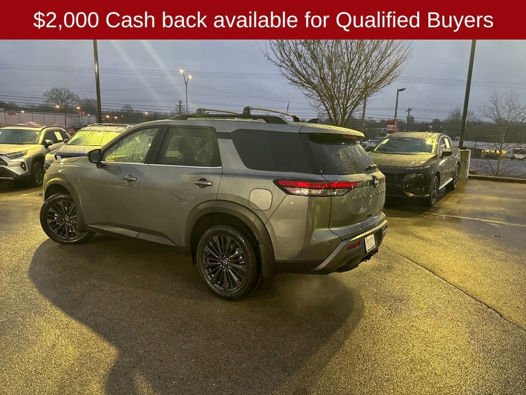 New 2026 Nissan Pathfinder SL image 6