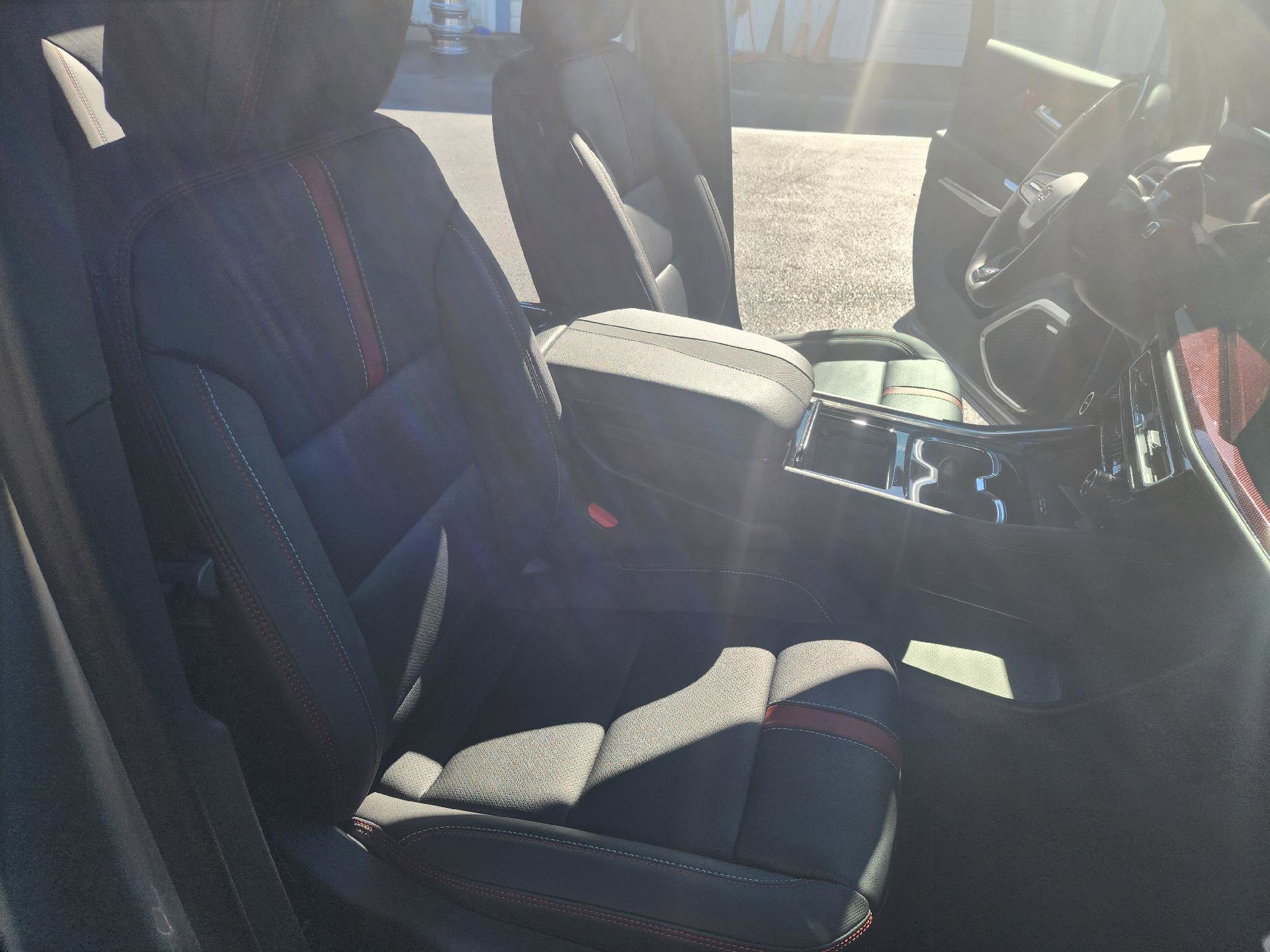 New 2026 Chevrolet Traverse RS image 8