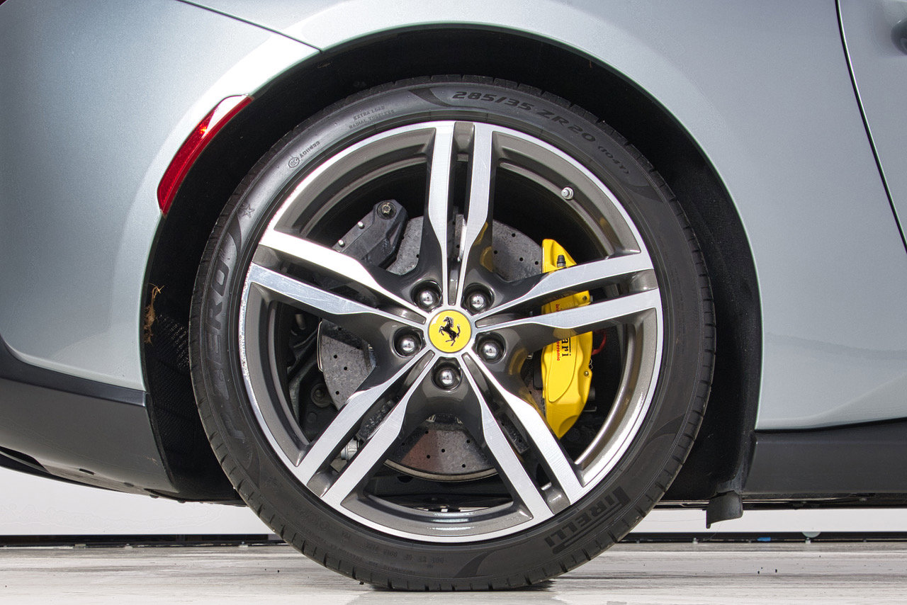 Certified 2019 Ferrari Portofino image 17