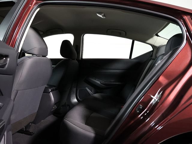 Used 2025 Nissan Altima 2.5 SV AWD/4WD image 14