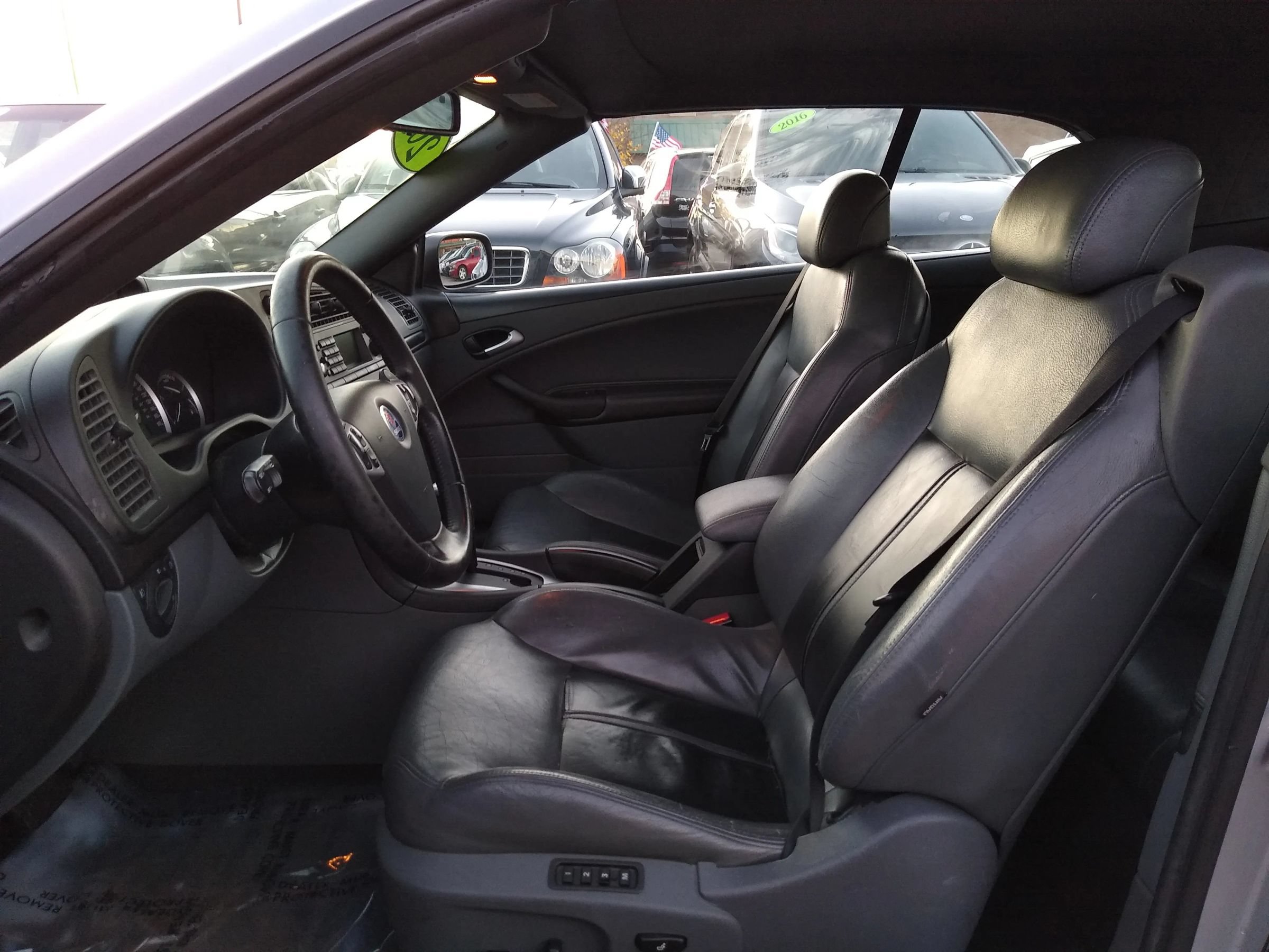 Used 2004 Saab 9-3 Aero FWD image 13