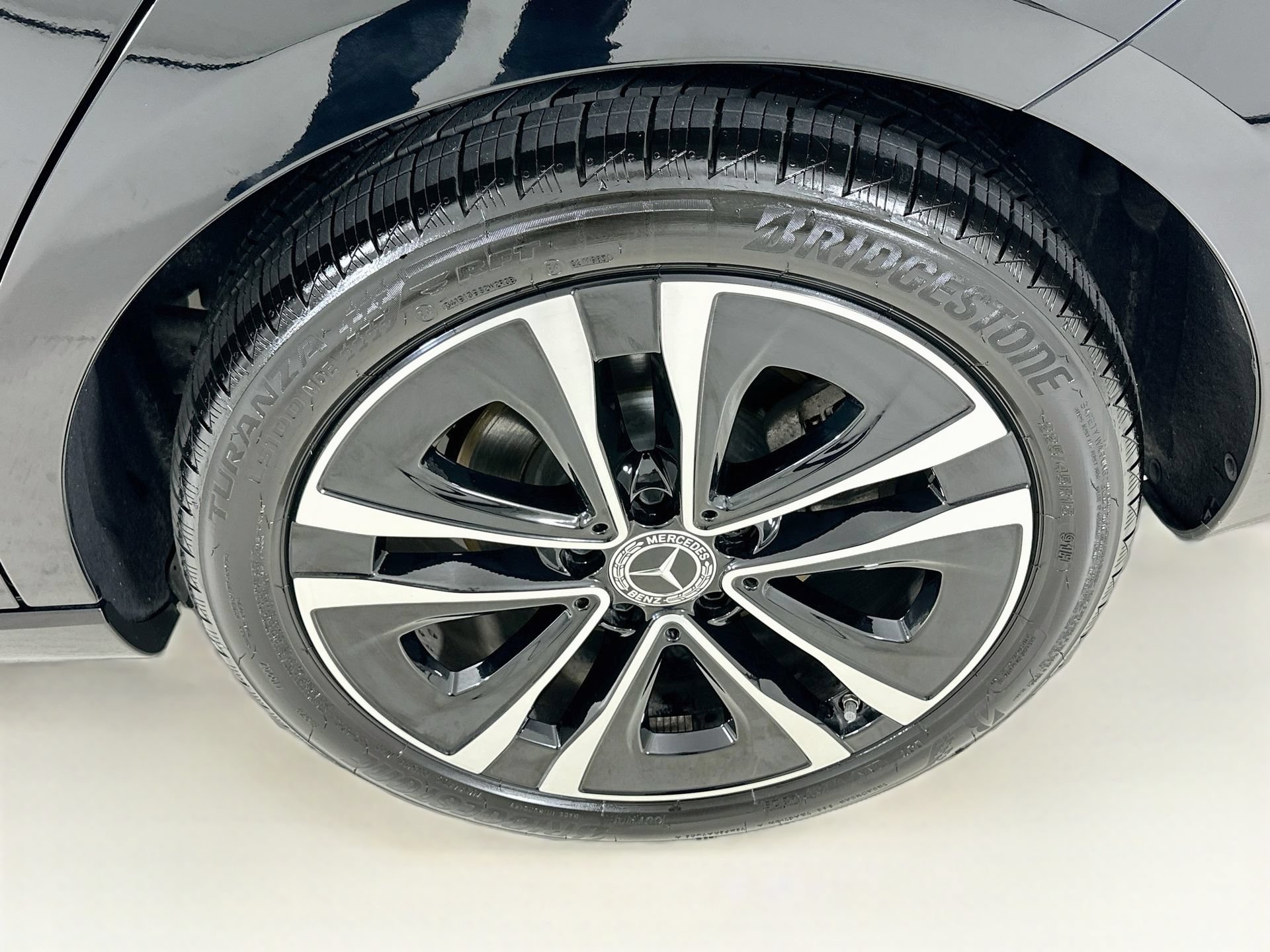Certified 2025 Mercedes-Benz CLA 250 image 33