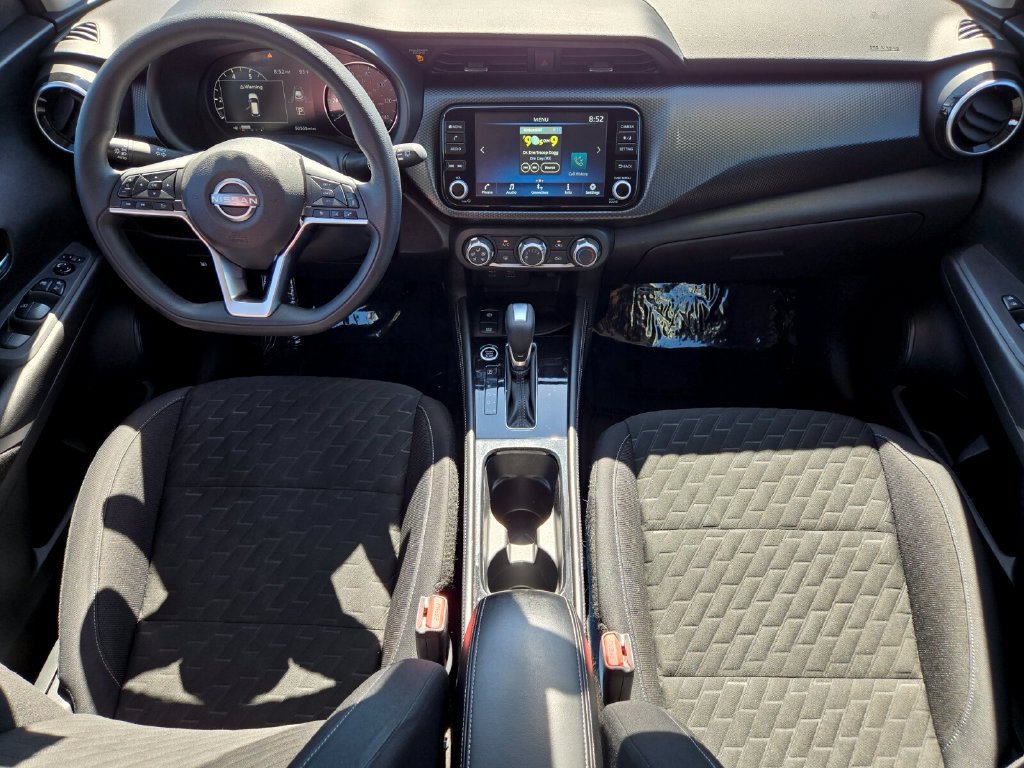 Used 2023 Nissan Kicks SV FWD image 15