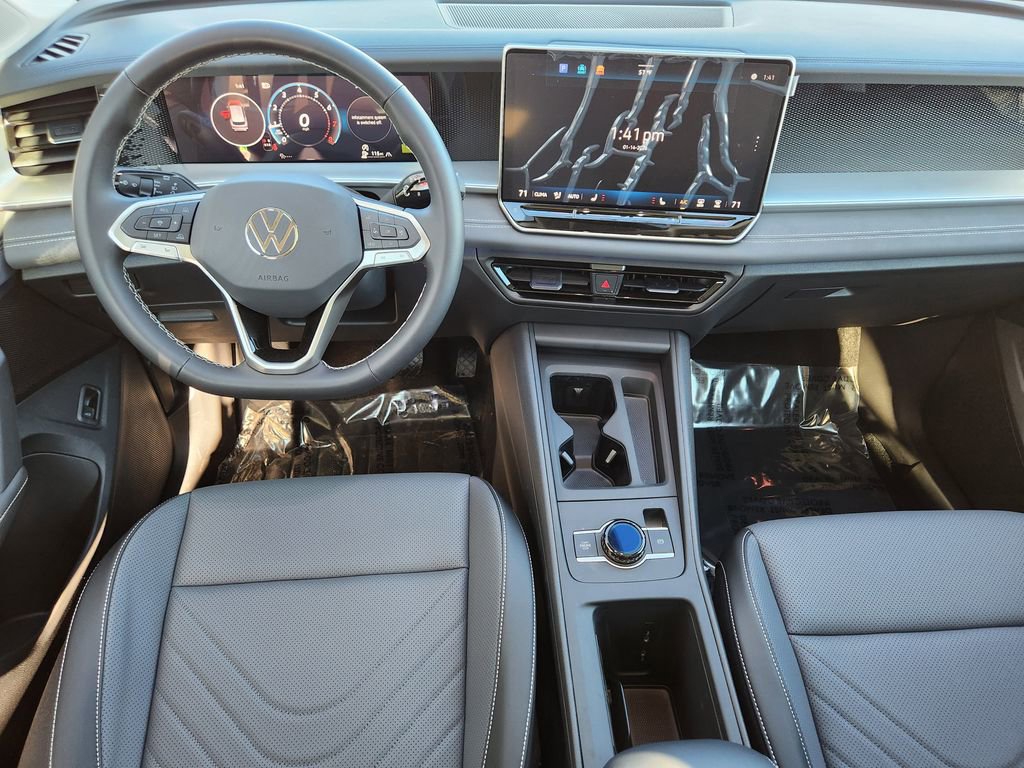 New 2026 Volkswagen Tiguan SE image 15