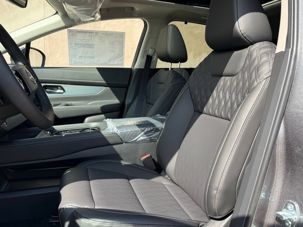 New 2026 Nissan Murano Platinum w/ Cargo Package AWD/4WD image 16