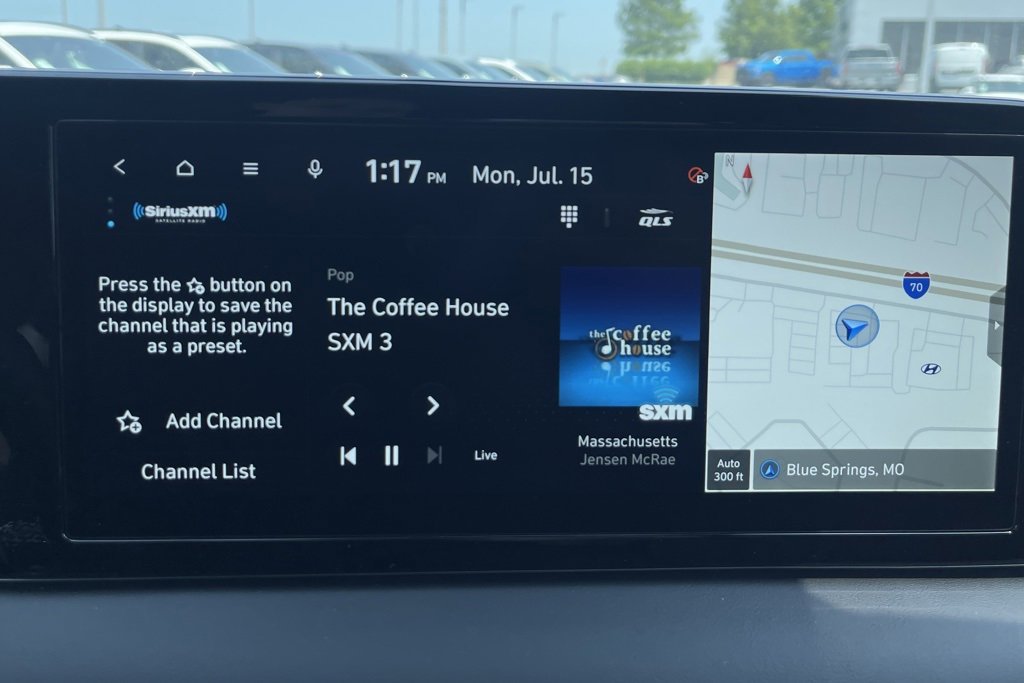 Used 2024 Hyundai Palisade Calligraphy image 23