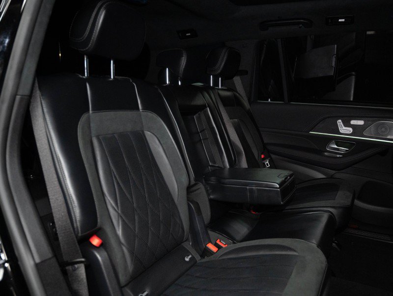 New 2026 Mercedes-Benz GLS 63 AMG 4MATIC image 15