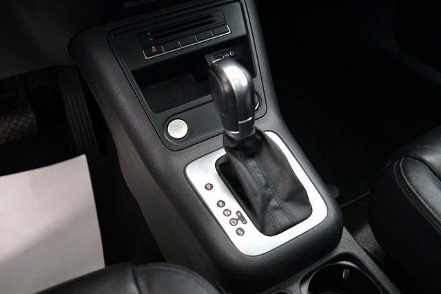 Used 2017 Volkswagen Tiguan Sport image 39