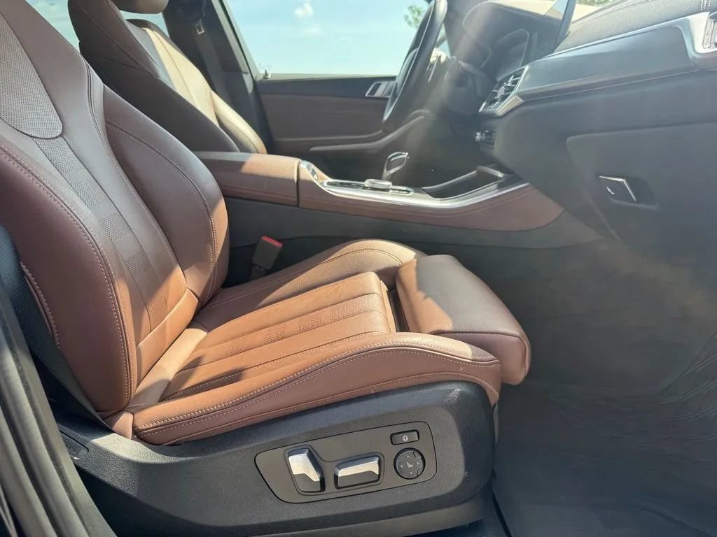 Used 2022 BMW X5 xDrive40i AWD/4WD image 14