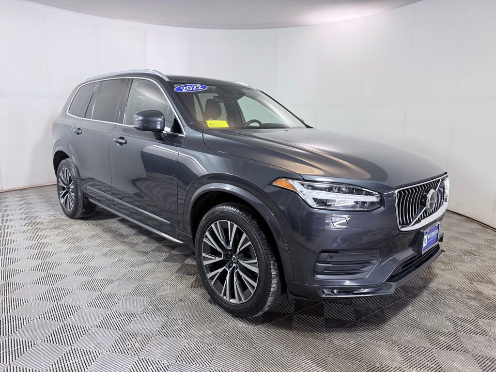 Used 2022 Volvo XC90 T5 Momentum w/ Climate Package image 9