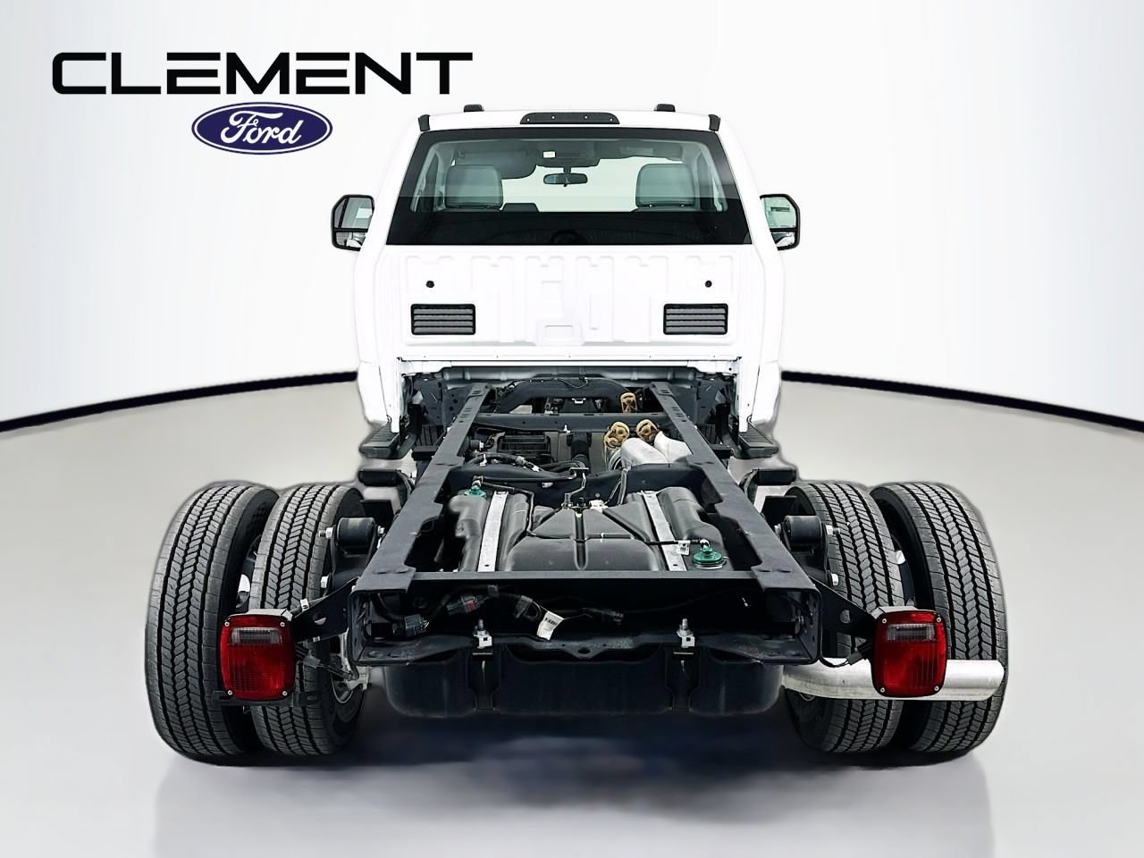 New 2025 Ford F450 XL RWD image 7