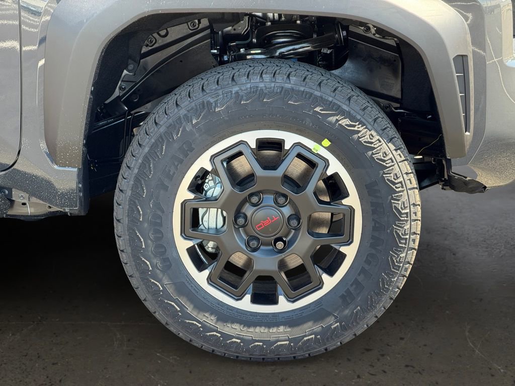 New 2026 Toyota Tacoma TRD Off-Road AWD/4WD image 9