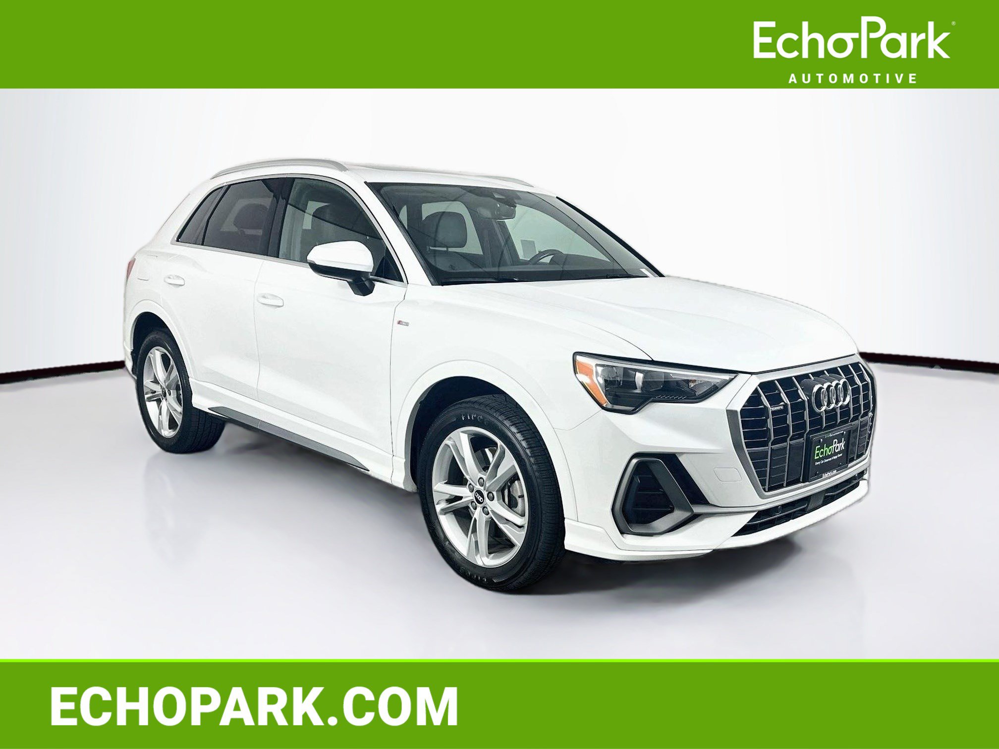 Used 2021 Audi Q3 2.0T Premium w/ Convenience Package AWD/4WD image 1