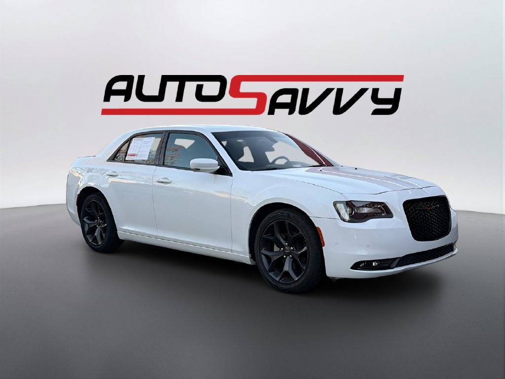 Used 2023 Chrysler 300 S RWD image 1