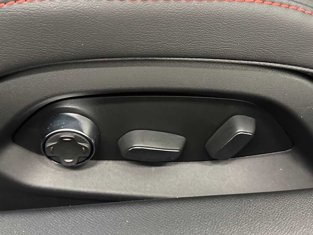 Used 2026 Chevrolet Corvette Stingray Preferred Conv w/ Z51 Performance Package image 19