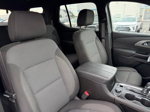 Certified 2023 Chevrolet Traverse LT FWD image 16