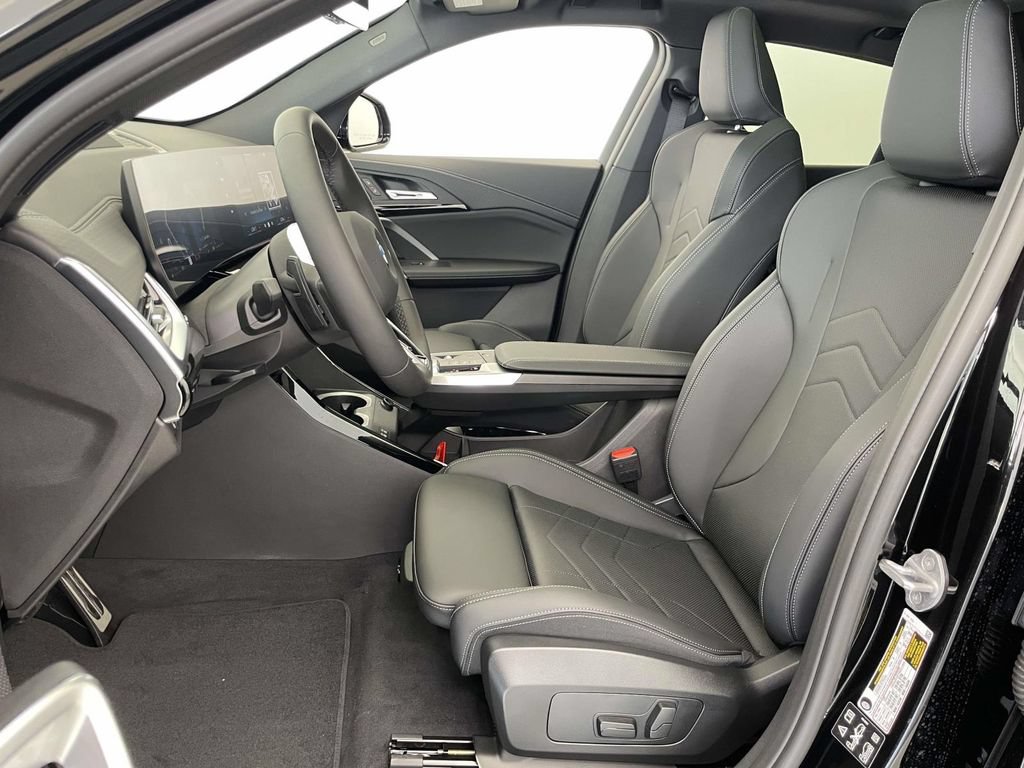 New 2026 BMW X2 xDrive28i w/ Technology Package AWD/4WD image 13