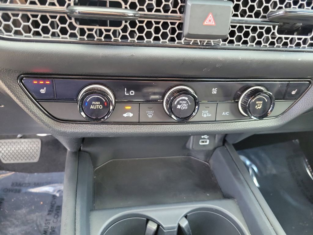 Used 2025 Honda HR-V Sport image 29