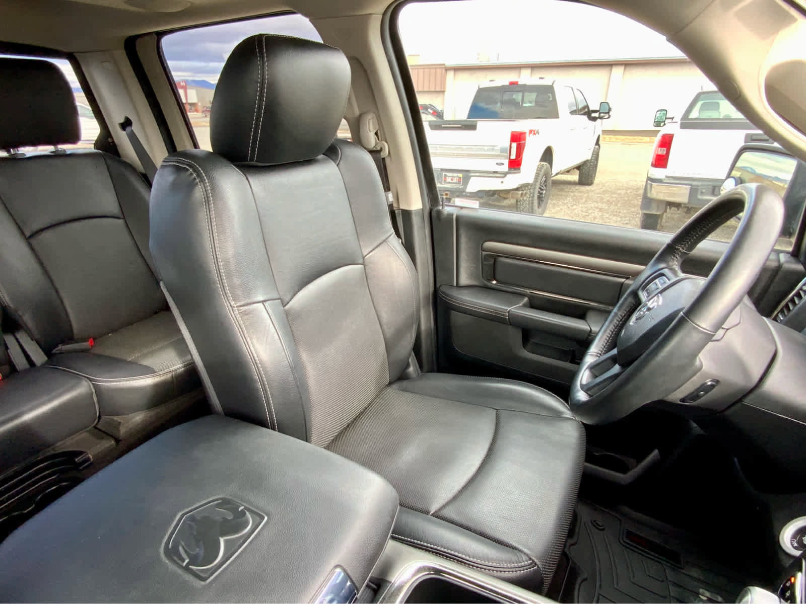 Used 2017 RAM 1500 Sport image 28