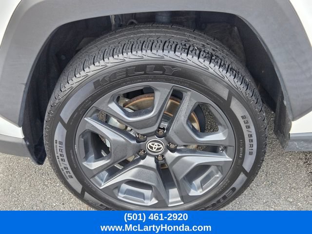Used 2024 Toyota RAV4 Adventure AWD/4WD image 18