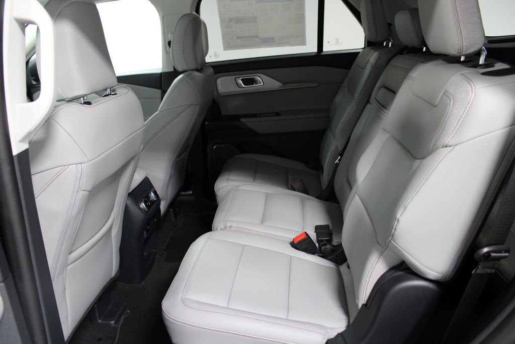 New 2026 Ford Explorer Active image 23