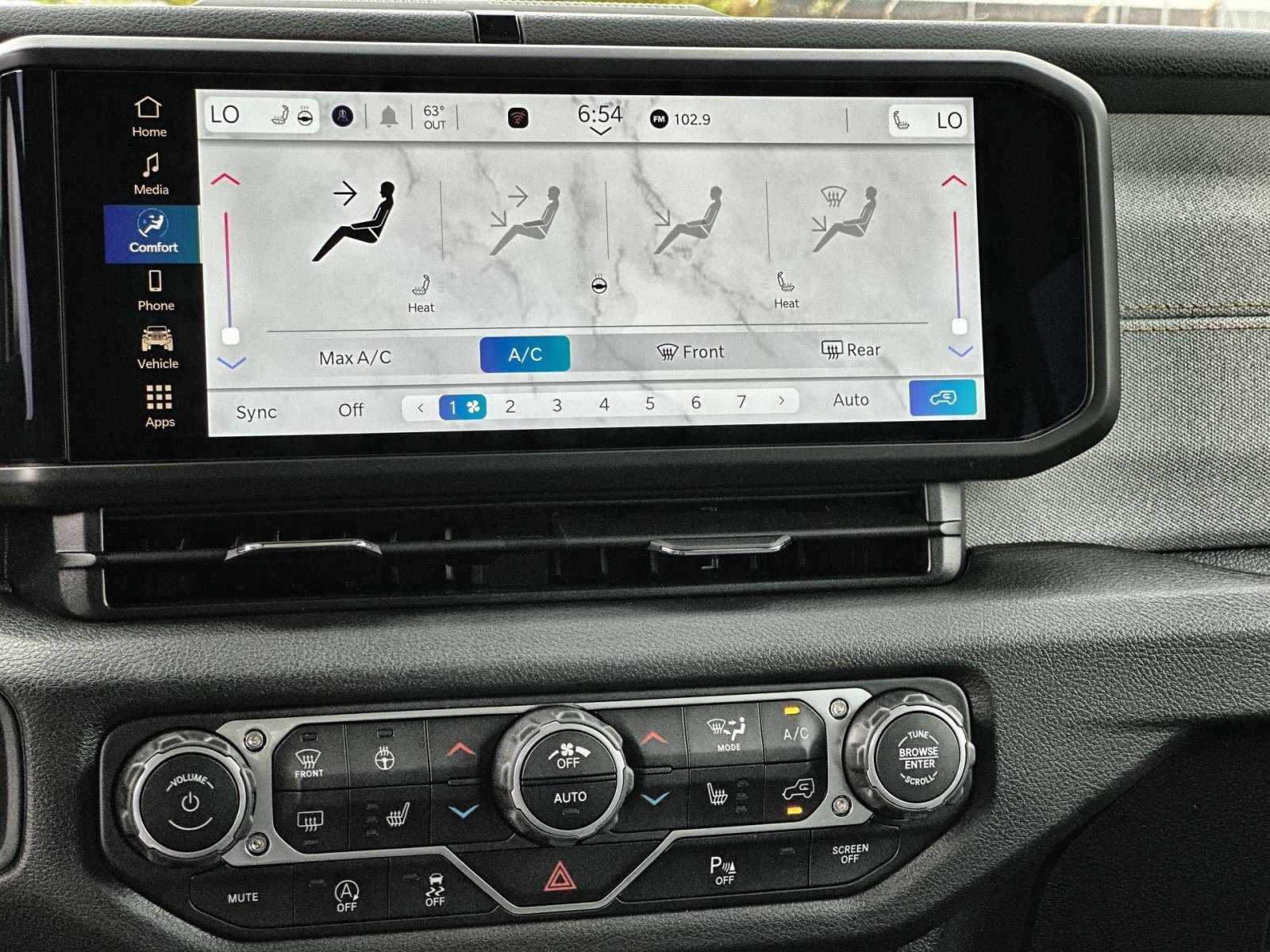 New 2025 Jeep Wrangler Willys image 20