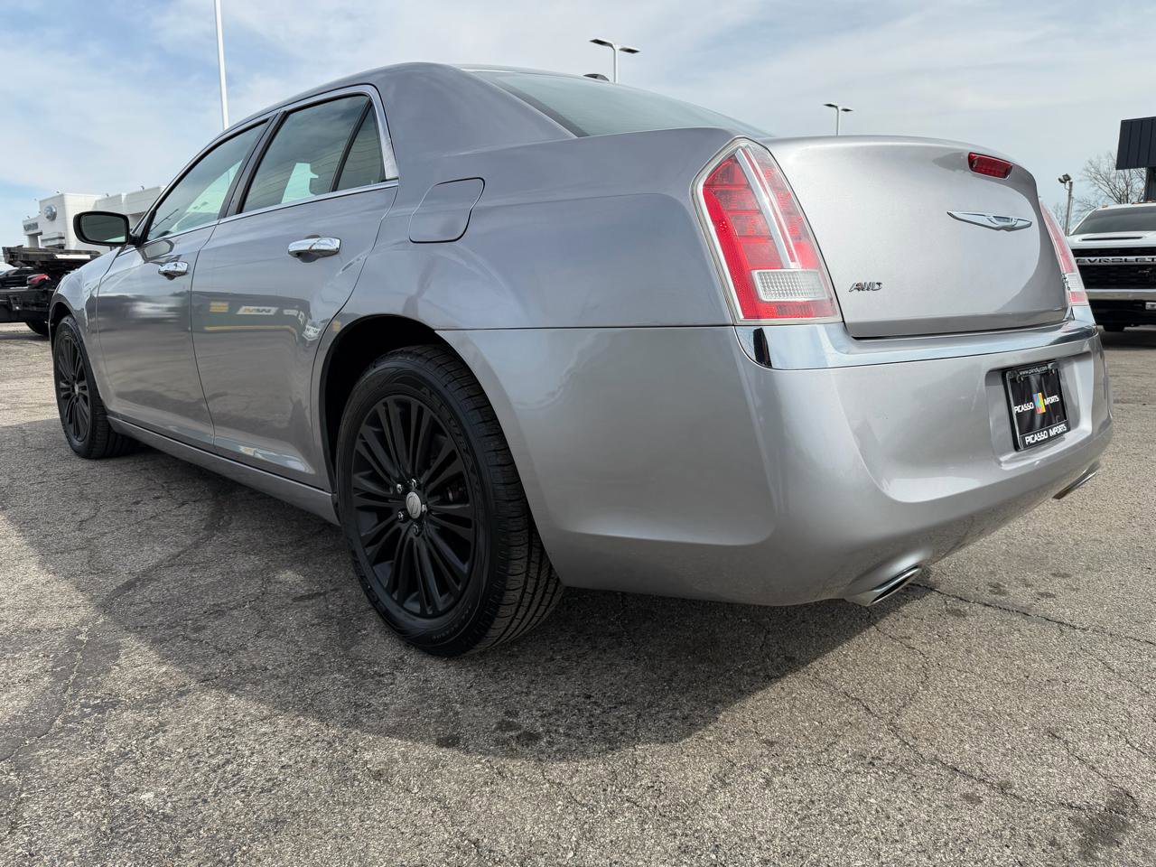 Used 2013 Chrysler 300 C image 6