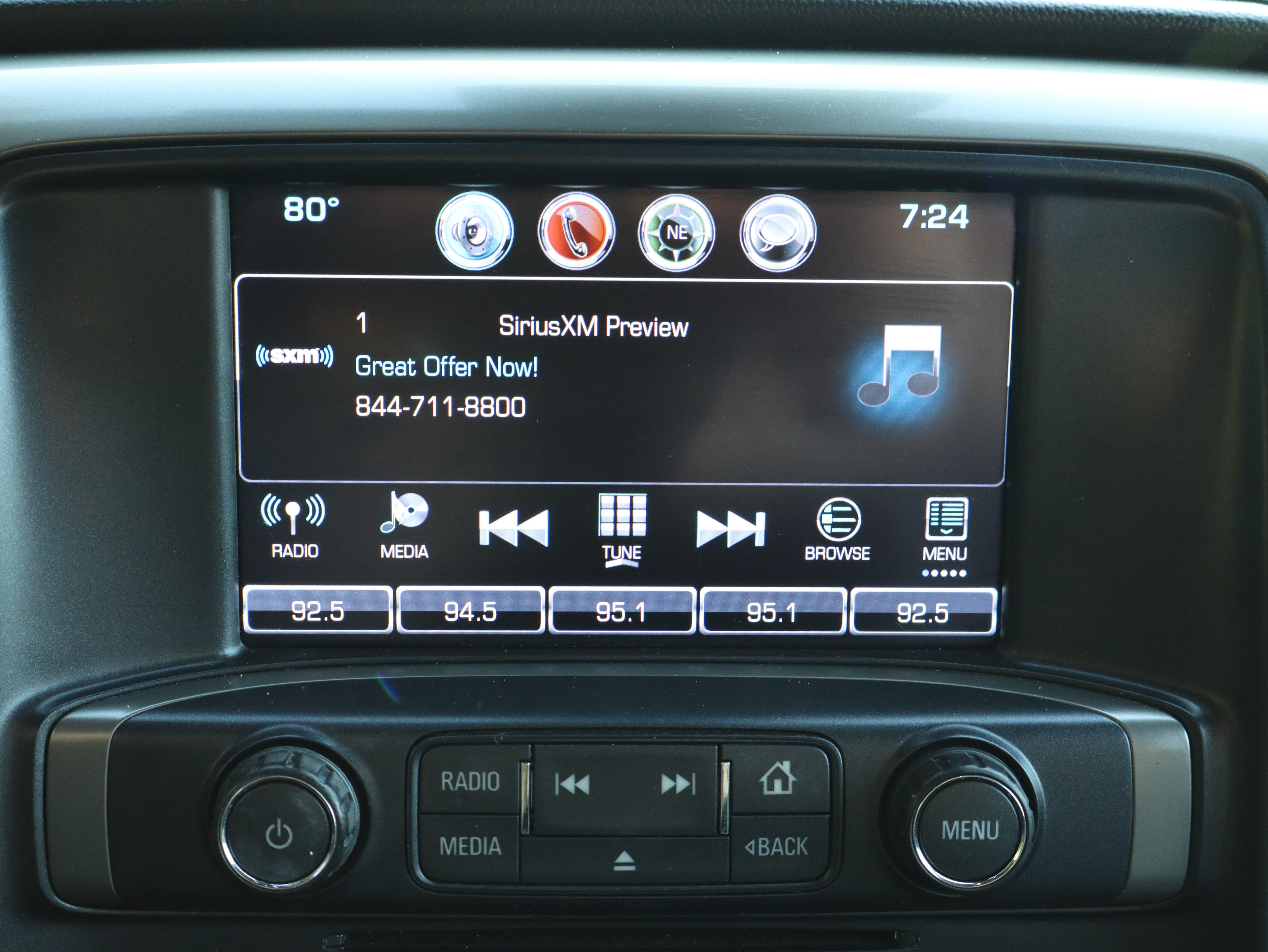 Used 2018 Chevrolet Silverado 2500 High Country w/ Duramax Plus Package AWD/4WD image 38