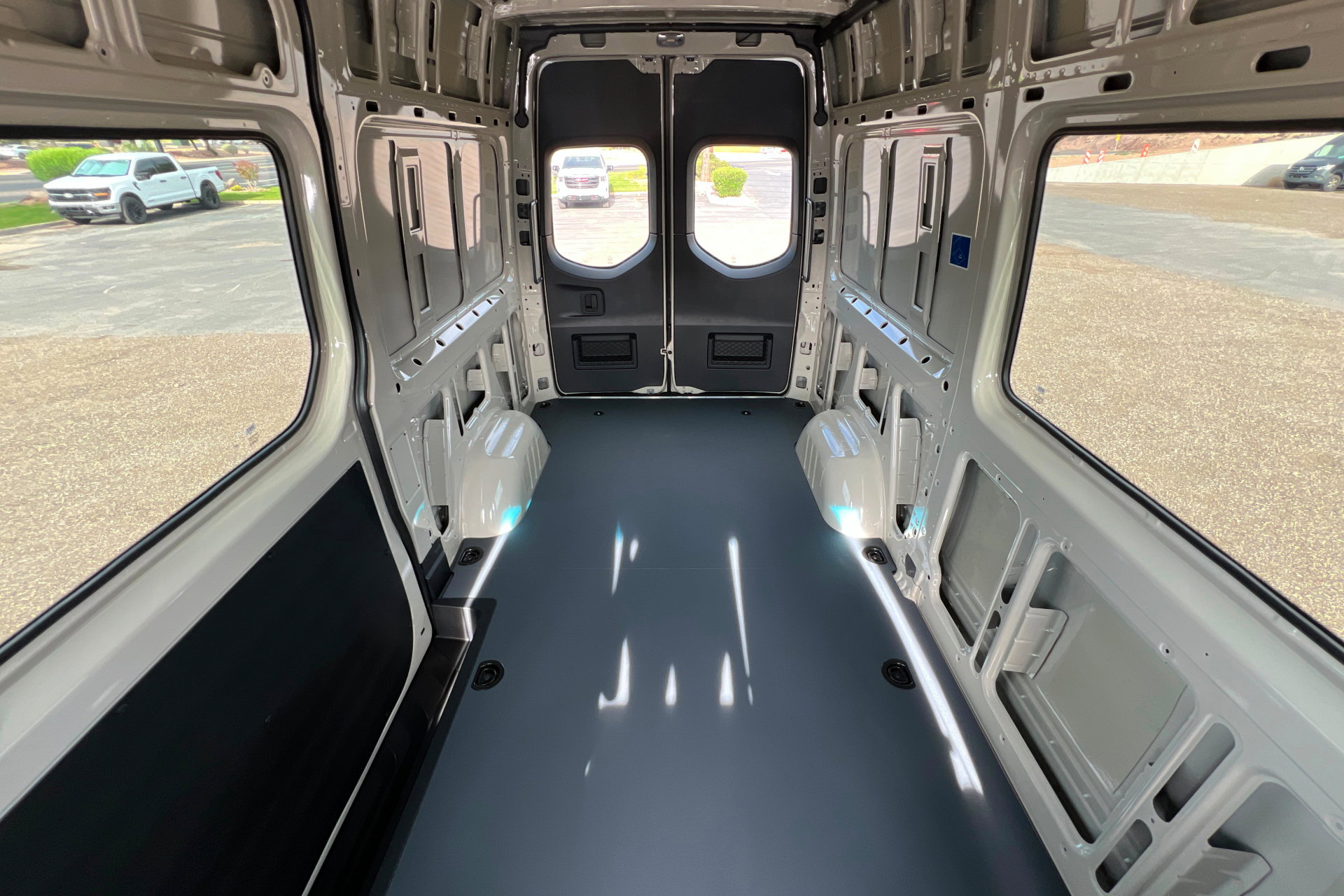 New 2026 Mercedes-Benz Sprinter 2500 image 22