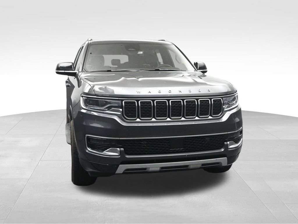 Used 2024 Jeep Wagoneer Series II w/ Flexible Seating Group RWD image 8