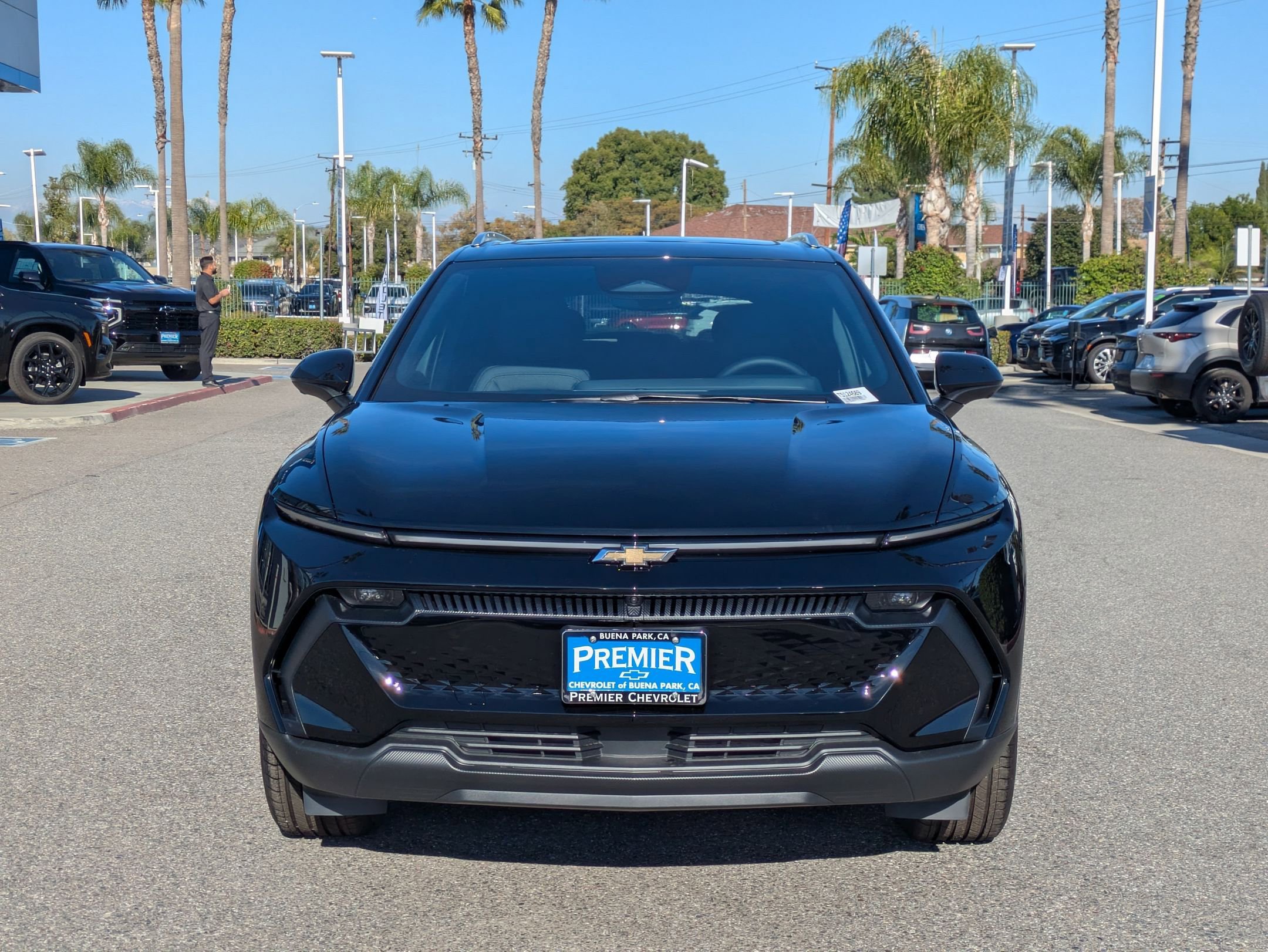 Used 2026 Chevrolet Equinox EV LT w/ LPO, All-Weather Mat Package image 8
