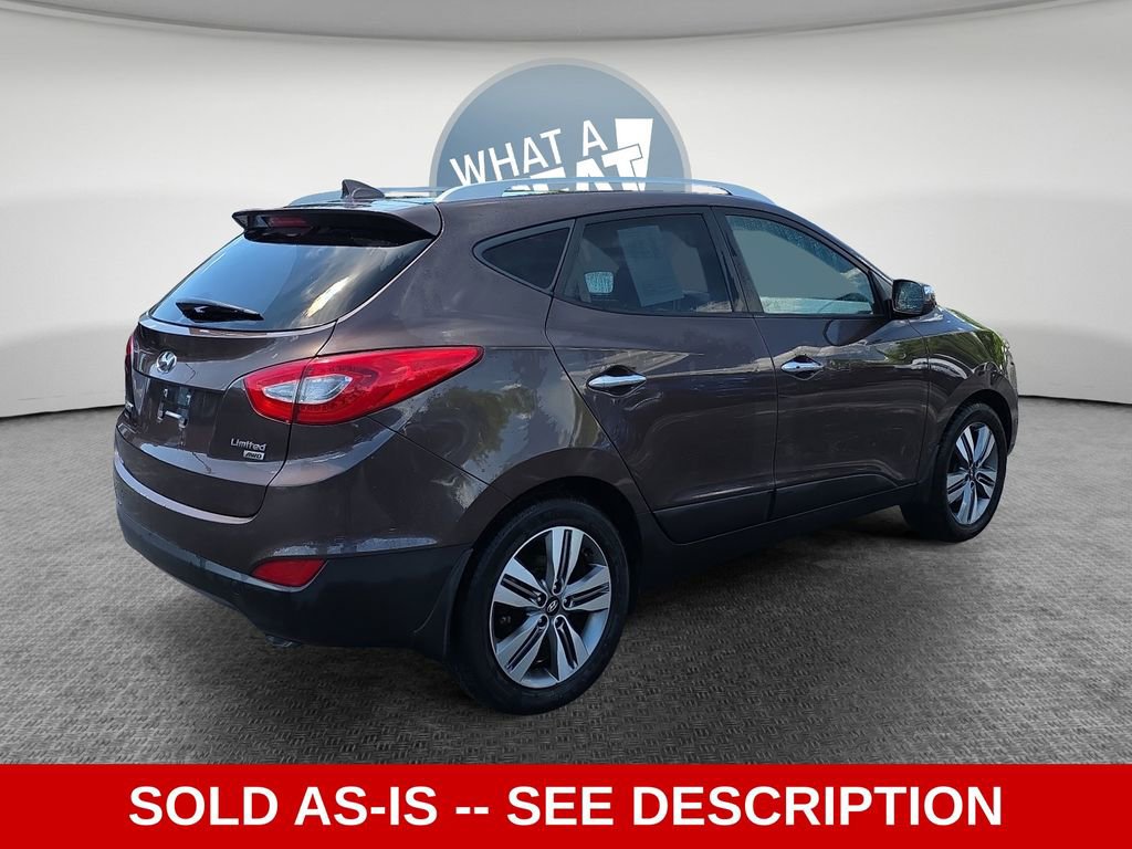 Used 2015 Hyundai Tucson Limited w/ Option Group 03 AWD/4WD image 3