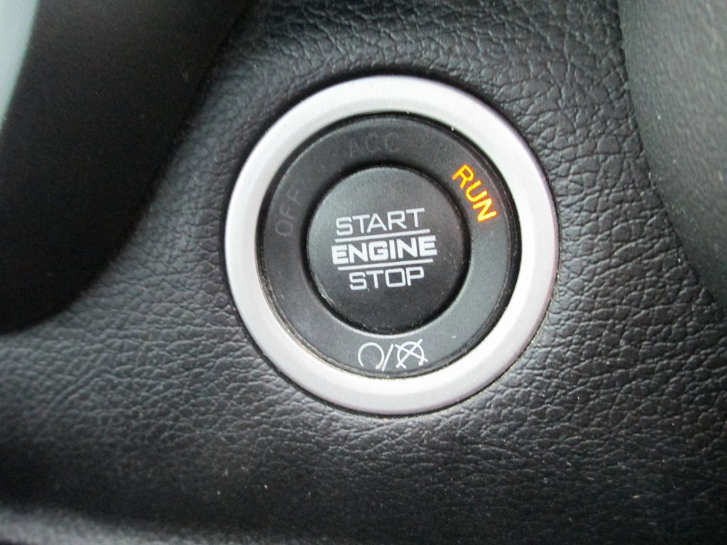 Used 2022 RAM 3500 Laramie image 30