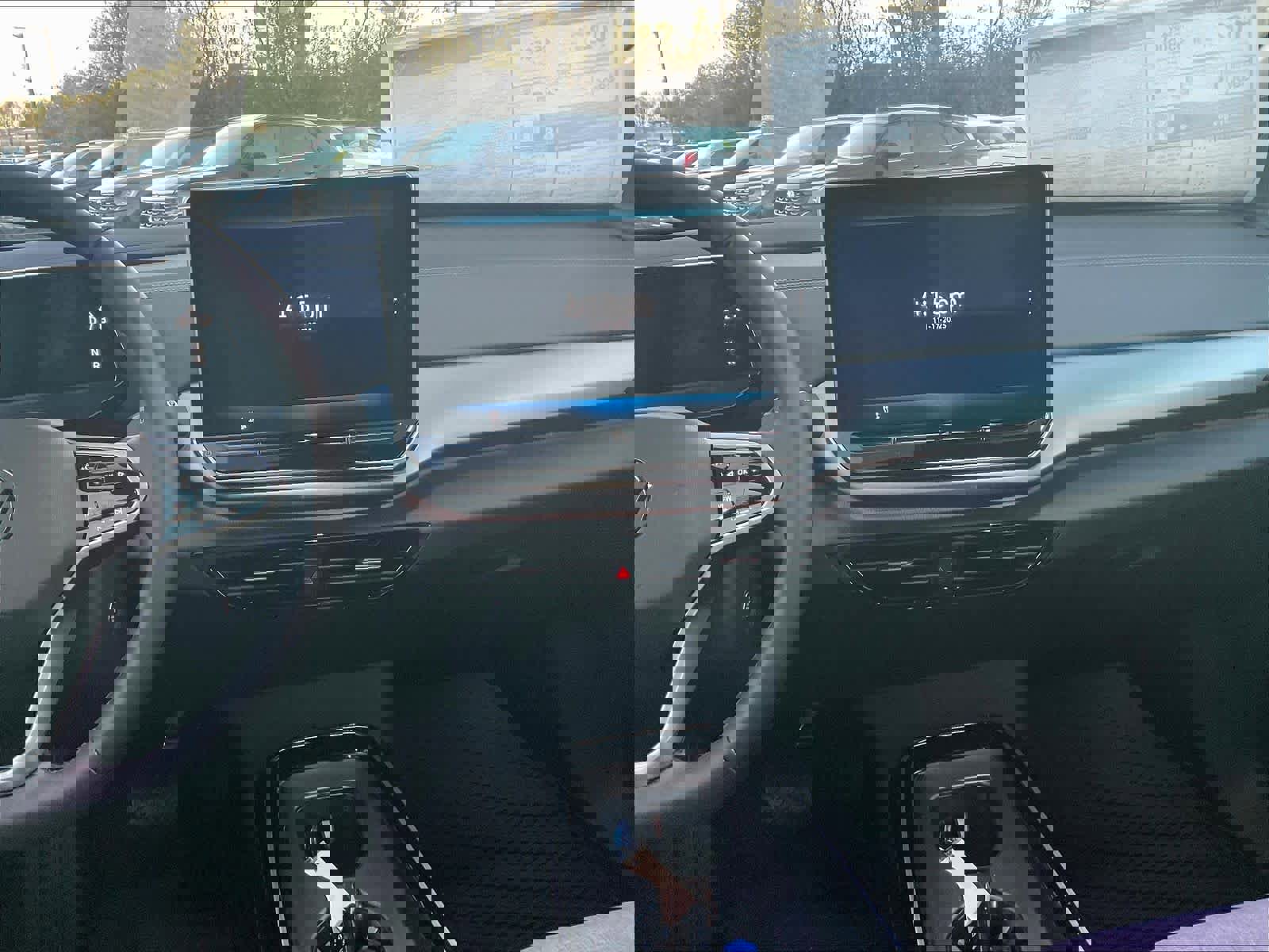 New 2025 Volkswagen ID.4 Pro image 13