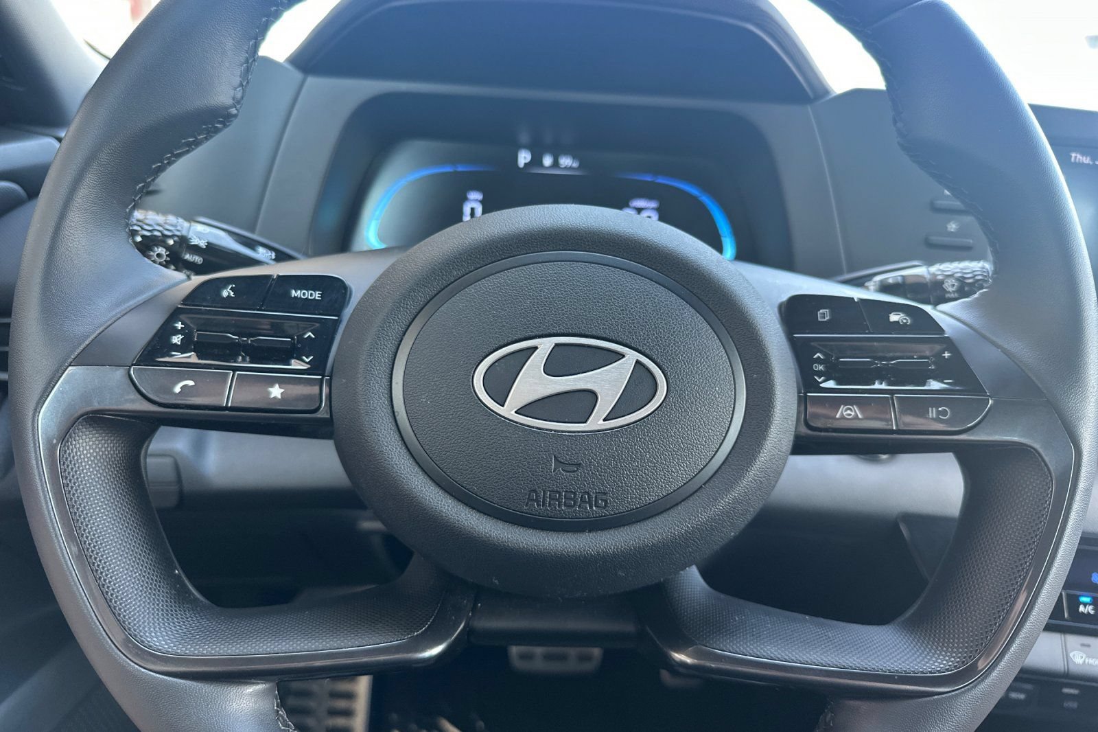 Certified 2026 Hyundai Elantra Sport FWD image 24