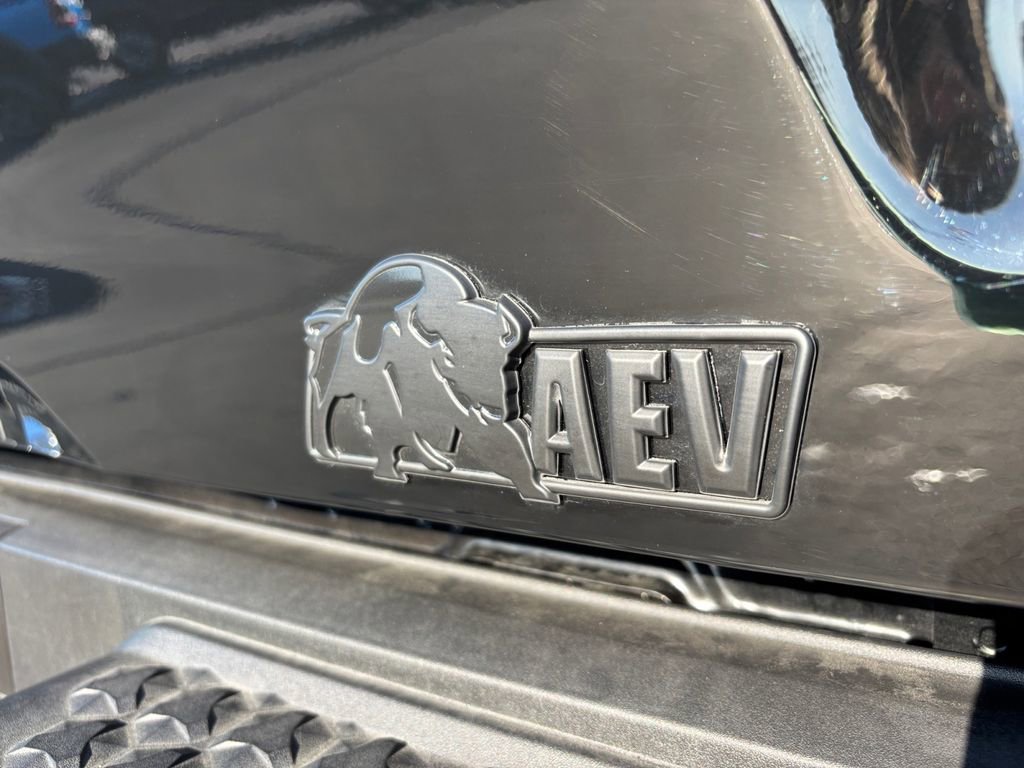 Used 2024 Chevrolet Colorado ZR2 w/ ZR2 Bison Edition image 32