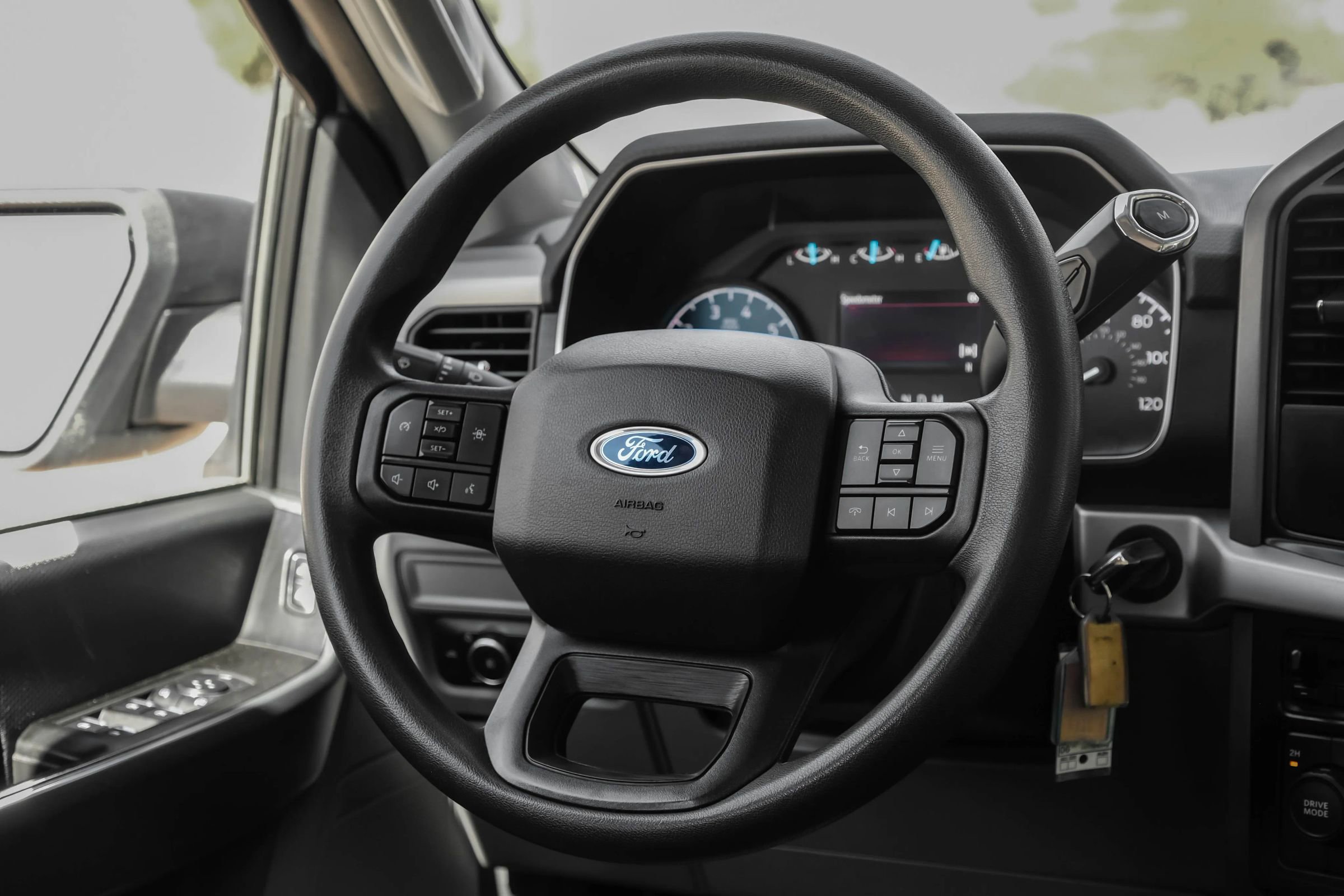 Used 2019 Ford F150 XLT w/ Equipment Group 302A Luxury image 17