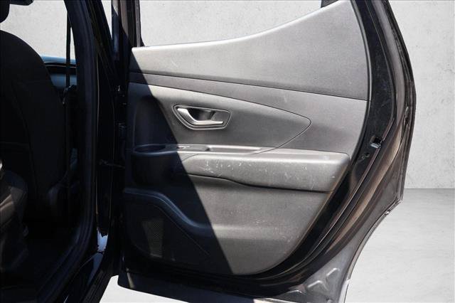 Used 2022 Hyundai Santa Cruz SE AWD/4WD image 26