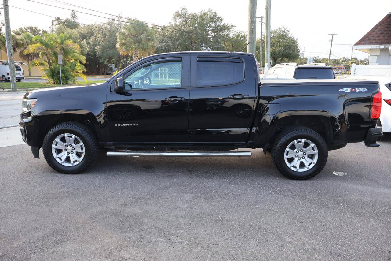 Used 2021 Chevrolet Colorado LT w/ LT Convenience Package AWD/4WD image 8