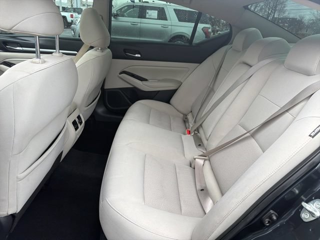 Used 2020 Nissan Altima 2.5 SV AWD/4WD image 14