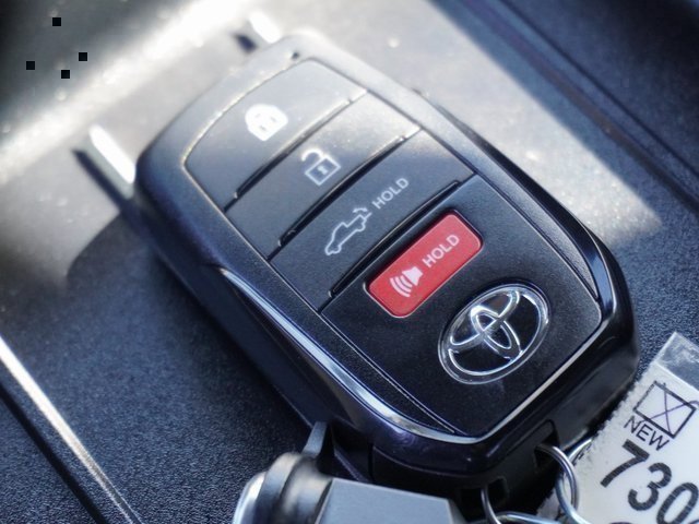 New 2025 Toyota Tundra Limited image 21