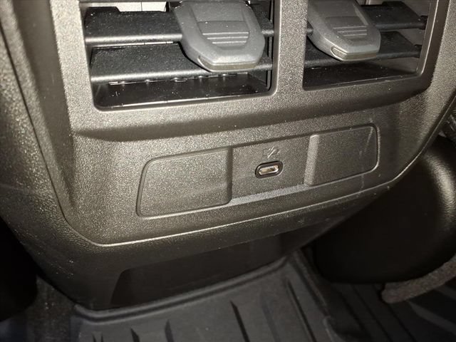 New 2026 GMC Canyon Elevation AWD/4WD image 10