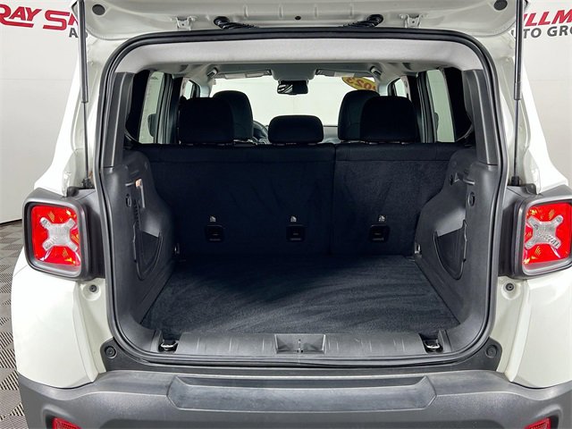 Used 2023 Jeep Renegade Trailhawk image 25