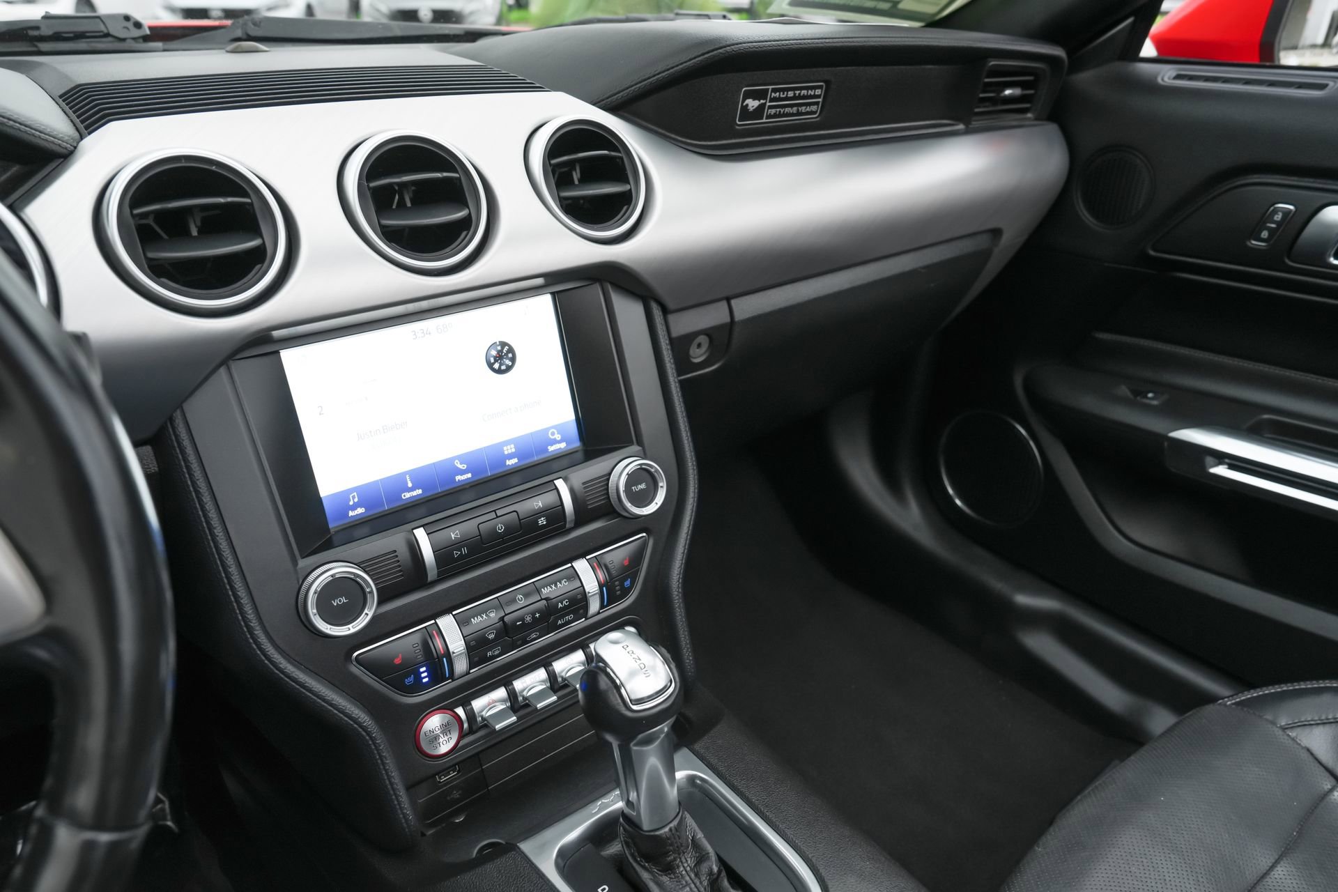 Used 2020 Ford Mustang Premium image 12