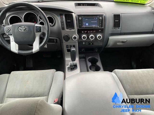 Used 2016 Toyota Sequoia SR5 image 32