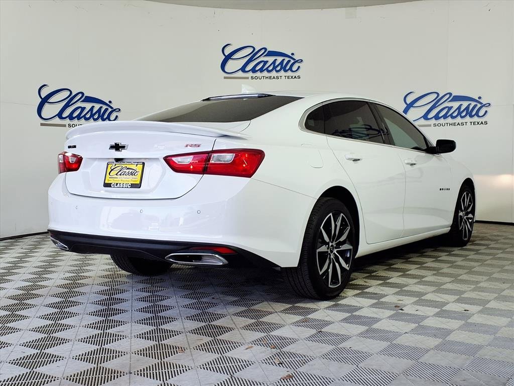 Used 2025 Chevrolet Malibu RS image 6