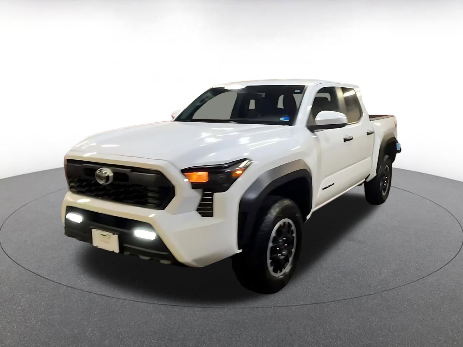Used 2025 Toyota Tacoma TRD Off-Road image 7