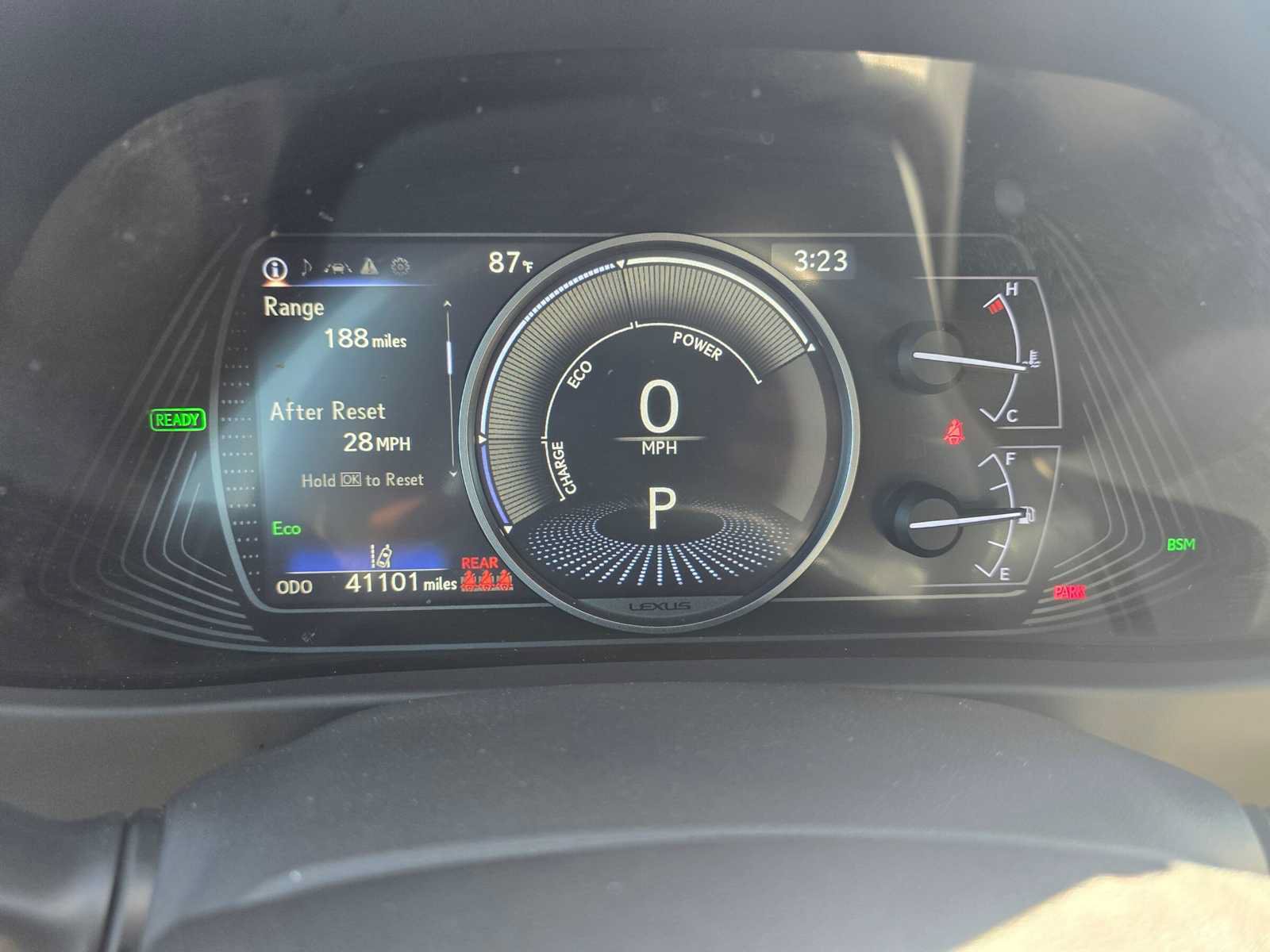 Used 2020 Lexus UX 250h w/ Premium Package AWD/4WD image 26