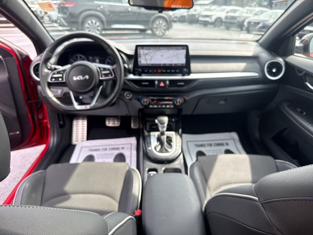 Used 2024 Kia Forte GT-Line w/ GT-Line Premium Package image 12